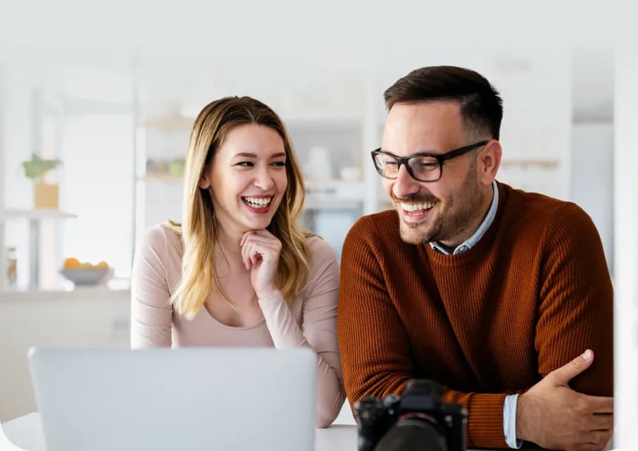 캠페인 성과를 함께 검토하는 고객 성공 매니저 세션